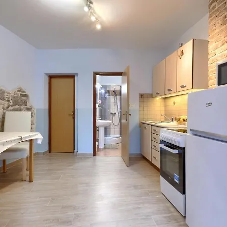 Sonja By Interhome * Πούλα