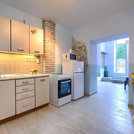 Sonja By Interhome * Πούλα